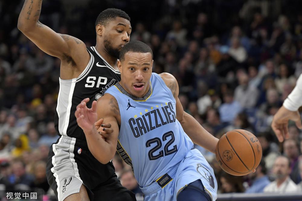 通过AR技 通过AR技