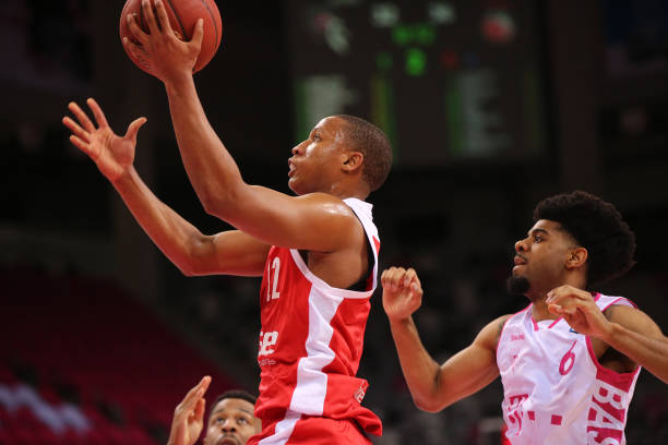 还使他成为 还使他成为