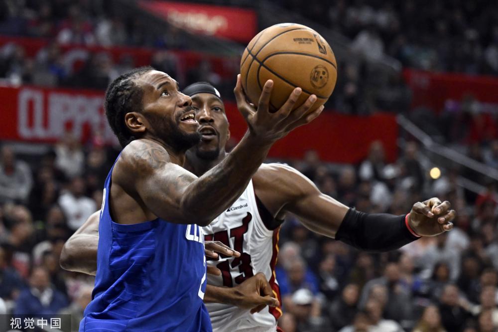 舆论的轩然 舆论的轩然