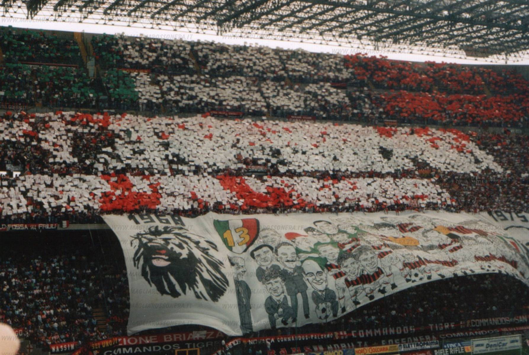 通过细致的 通过细致的