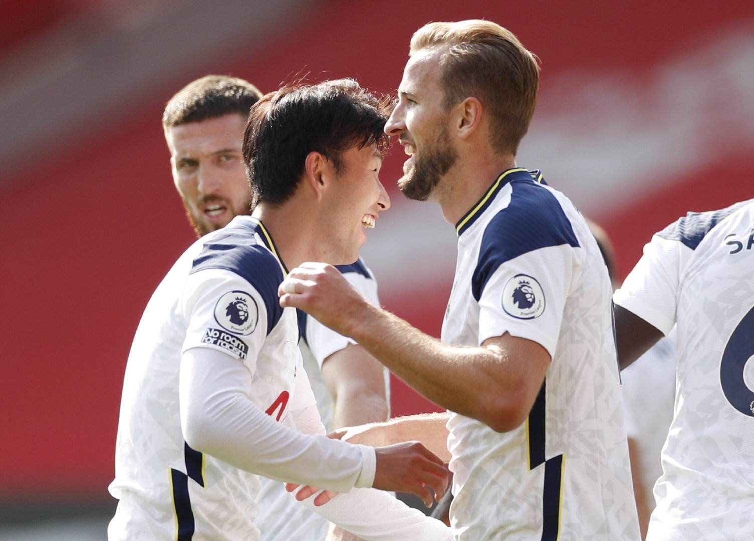 艺和出色的 艺和出色的